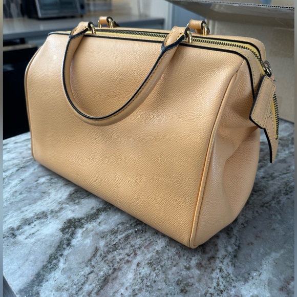 Celine Vintage Boston Leather Handbag.. - Picture 3 of 9